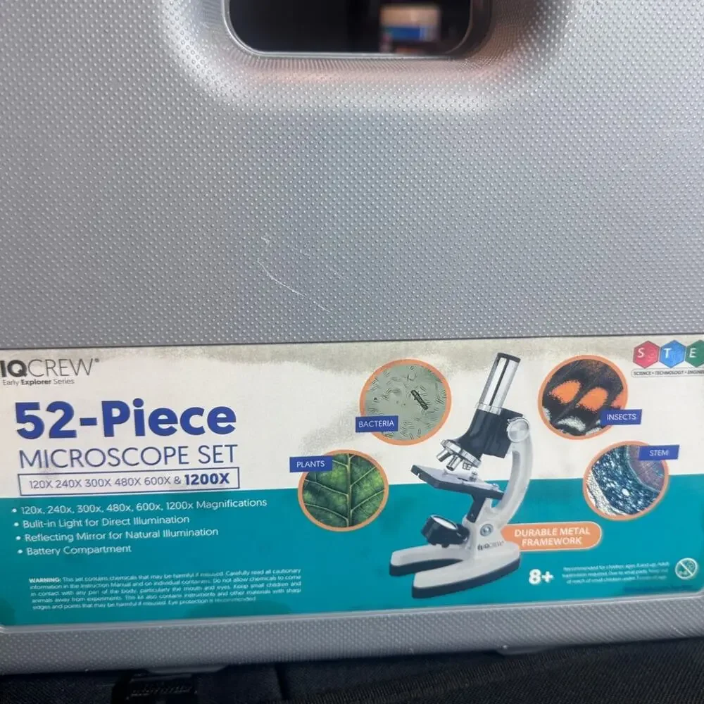 IQ Crew 52‎ Piece Microscope Set